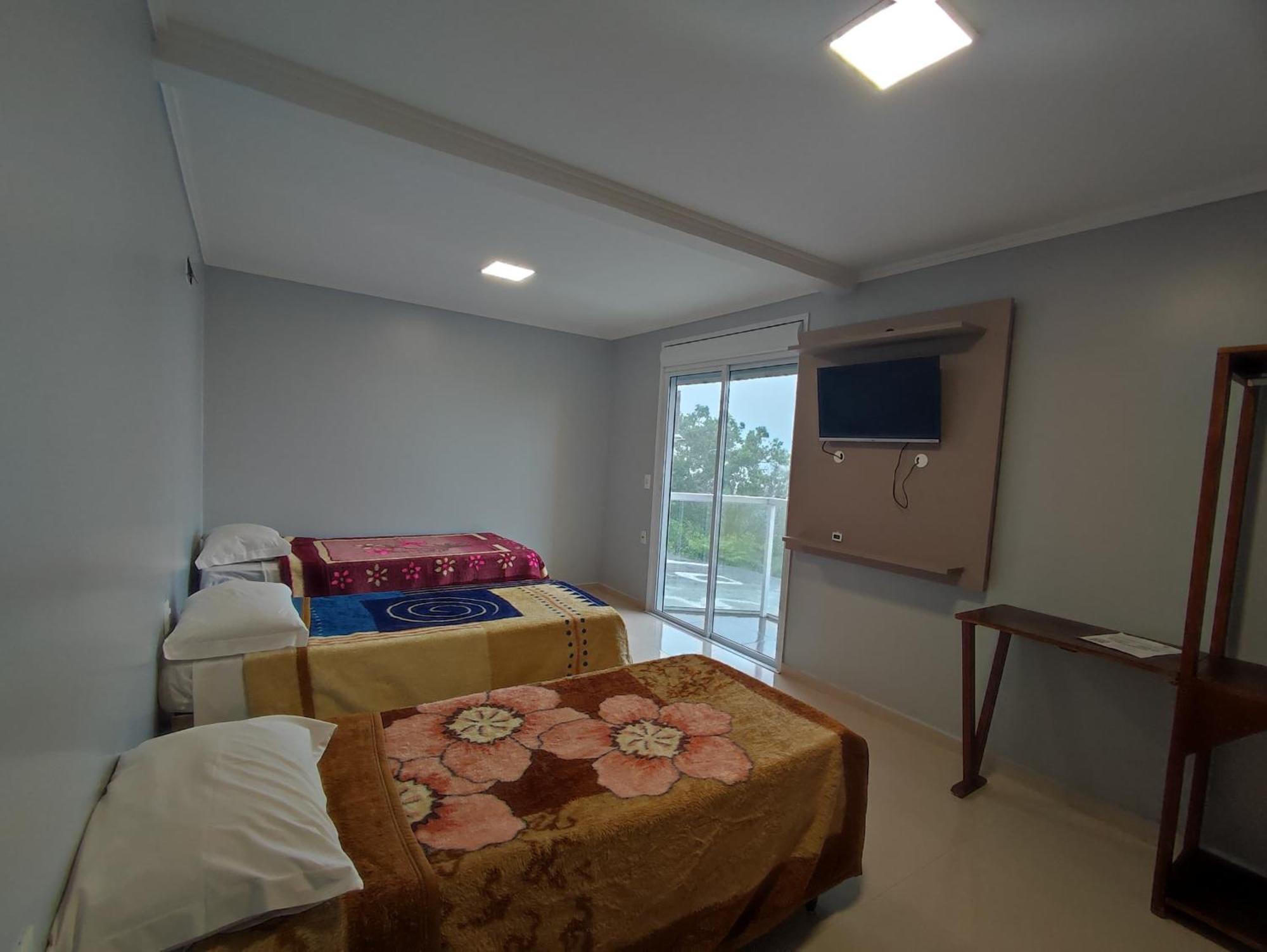 Hotel Du Rastro เลาโรมิลเลอร์ ภายนอก รูปภาพ