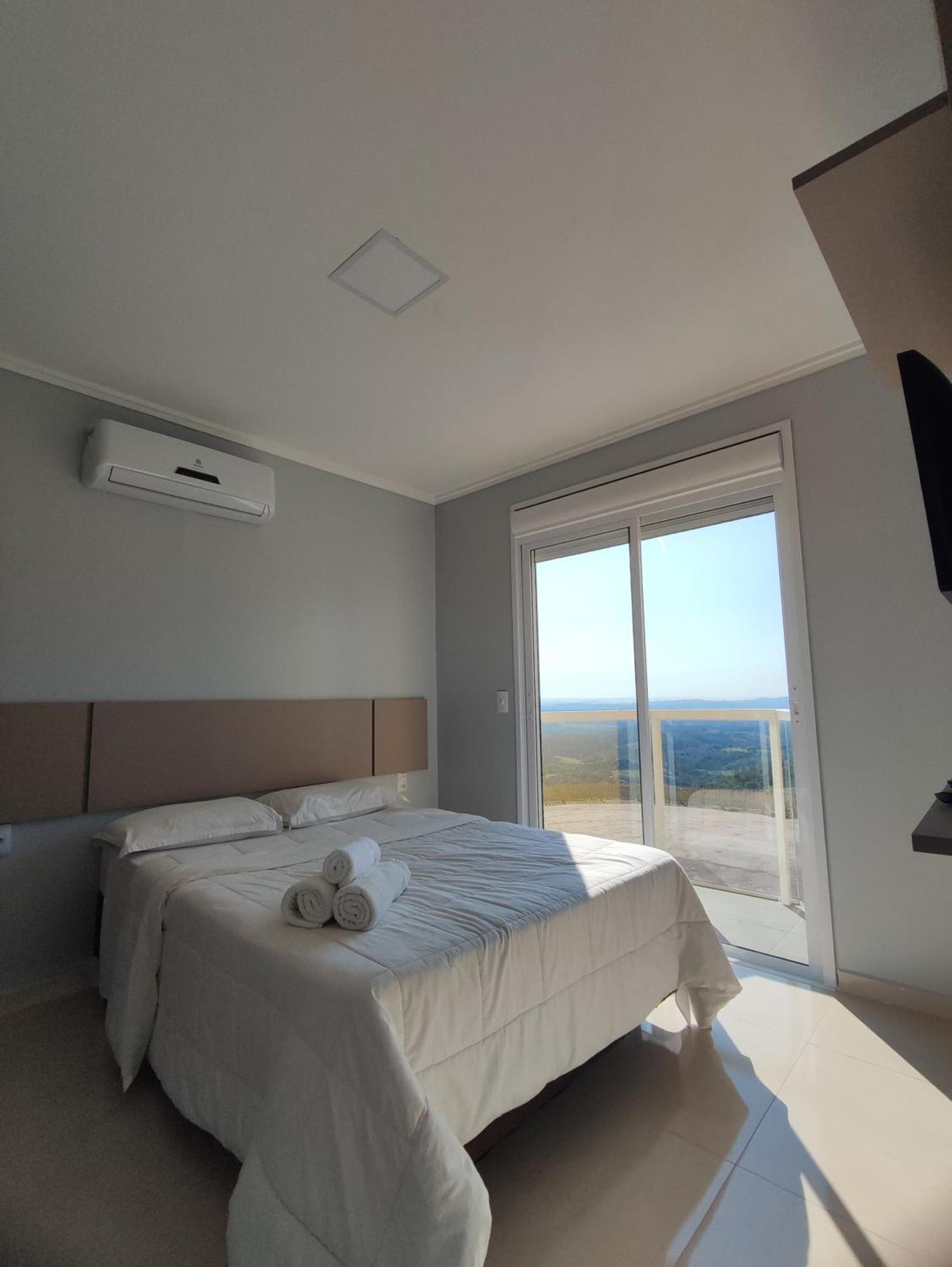 Hotel Du Rastro เลาโรมิลเลอร์ ภายนอก รูปภาพ